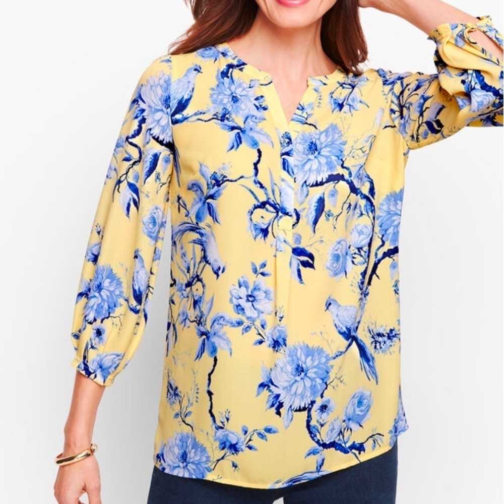 Talbots Pleated Sleeve Popover Blouse Yellow Blue Floral Medium G2